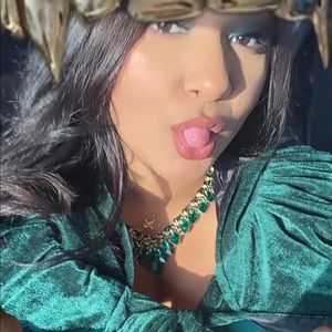 Meet your Posher, 💖valerie💖